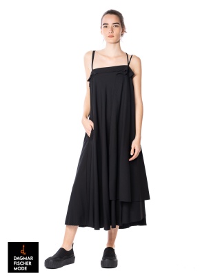 Legeres Schurwollkleid von RUNDHOLZ in black