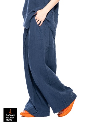 Legere Tiefschritthose von RUNDHOLZ BLACK LABEL in navy