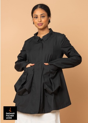 Regenfeste Jacke von RUNDHOLZ in black