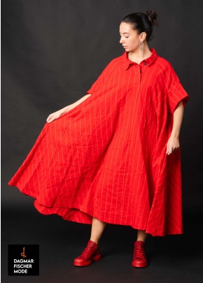 Oversize Leinenkleid von RUNDHOLZ in Farben der Saison