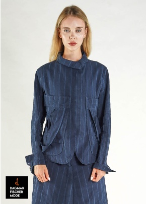 Fitted linen blazer by RUNDHOLZ in seasonal colors