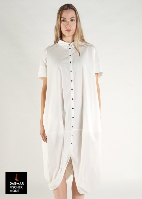 Oversize Blusenkleid von RUNDHOLZ in black, marshmallow & paper