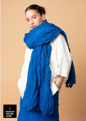 Sommerschal von RUNDHOLZ in black, electric cloud & ketchup cloud