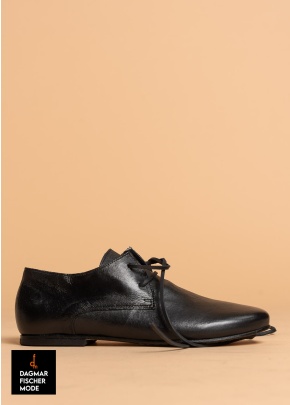 Leather lace-up shoes by RUNDHOLZ in black