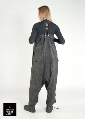 Latzhose von RUNDHOLZ DIP in black fog