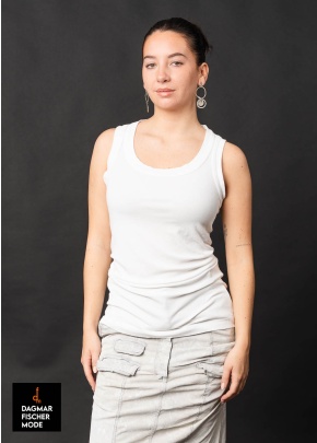 Basic-Top von RUNDHOLZ DIP in Farben der Saison