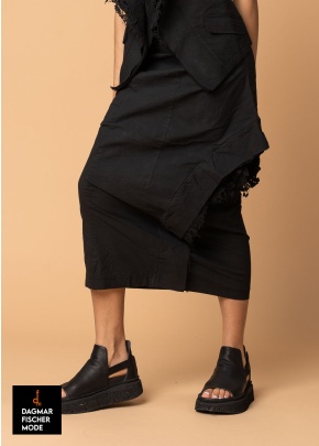 Banana skirt by RUNDHOLZ DIP in black gloss