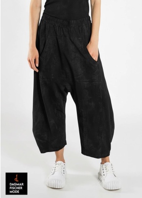 Tiefschritthose mit Gesäßtaschen von RUNDHOLZ DIP in black gloss