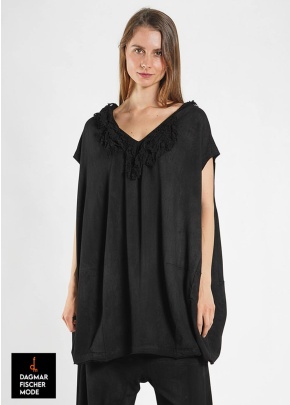 Oversize Tunika von RUNDHOLZ DIP in black gloss