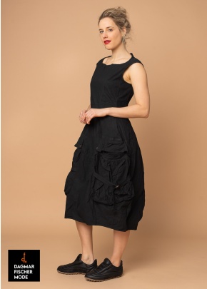 Hochelastische tailliertes Kleid von RUNDHOLZ DIP in black gloss