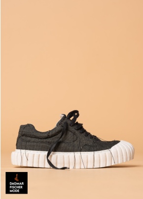 Summer sneakers by RUNDHOLZ DIP in black stripe