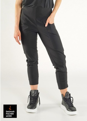 Schmale 3/4 Hose von RUNDHOLZ BLACK LABEL in black & tree