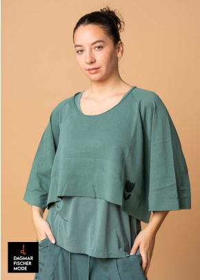 Kurzer Pulli von RUNDHOLZ BLACK LABEL in Farben der Saison