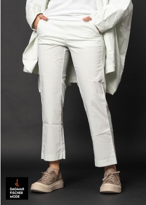 Elastische Basic-Hose von RUNDHOLZ BLACK LABEL in black, tree & salina