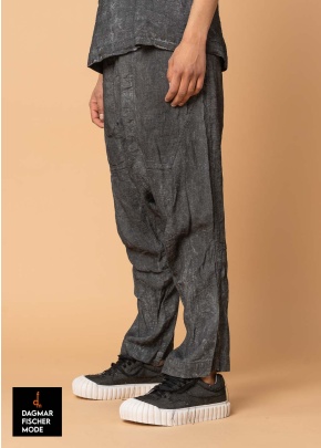 Hose von RUNDHOLZ DIP in black fog
