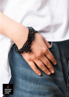 Bracelet A CHAIN BRACELET by PLÜ in black