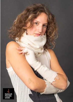 Lange Wollstulpen von RUNDHOLZ in black, brume melange & bone