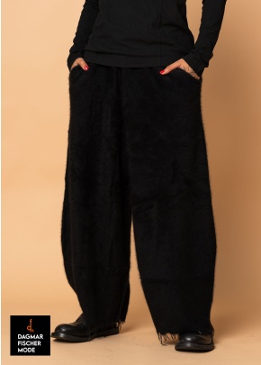 Oversize Wollstrickhose von RUNDHOLZ DIP in black