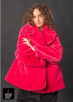 Flauschige Oversize Jacke von RUNDHOLZ BLACK LABEL in black, rose & lotus