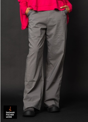 Hose mit überlangen Hosenbeinen von RUNDHOLZ BLACK LABEL in dark grey