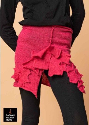 Cacheur aus gekochter Wolle von RUNDHOLZ BLACK LABEL in black & lotus