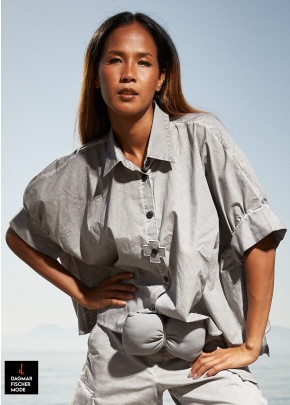 Onesize blouse SHORT SHIRT by PLÜ in black, white & cement