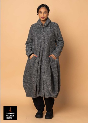 Kuscheliger, warmer Mantel von KEDZIOREK in ash