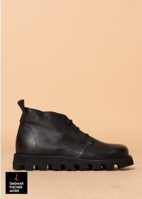 Halbschuhe von LOFINA in Gasoline nero / nero