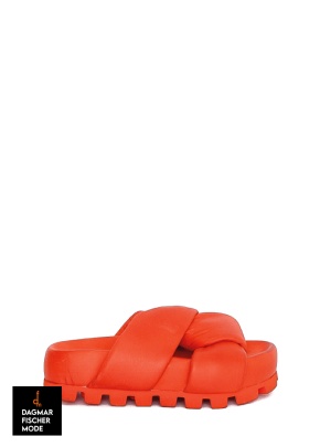 Sandale mit weichen Riemen von LOFINA in Gasoline spritz aperol / corallo 