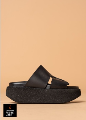 Sandals with wide sole by LOFINA in Gasoline nero / nero 