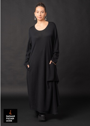 Casual dress by KHEI in black