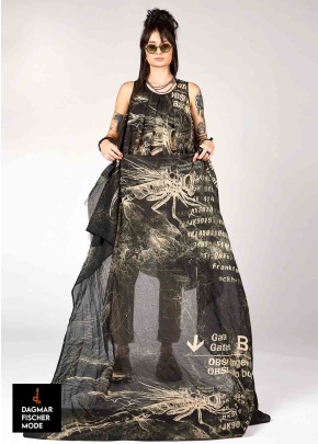 Schal aus Baumwollvoile AVISTO von studiob3 in black all-over print & white all-over print