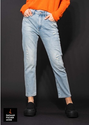 Jeans LEONA DESTROYED von Elias Rumelis in berry blue