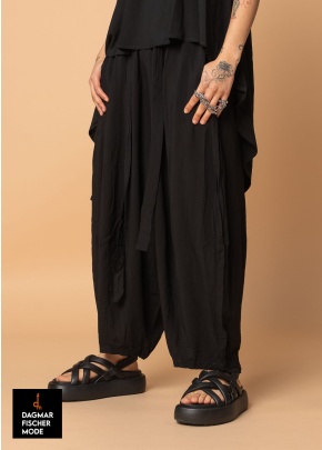 Tiefschritthose ALADINO aus Viskose in black