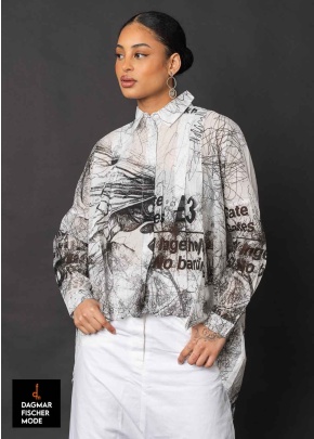 Bluse ARTA von studiob3 in black all-over print & white all-over print