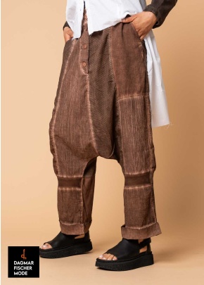Drop crotch trousers EDELL by studiob3 in copper old dye & sand old dye