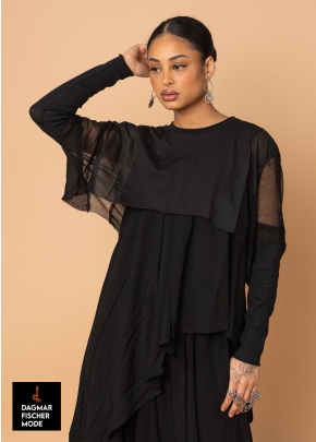 Short sweater AGILA from studiob3 in black