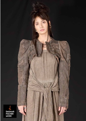Crop-Jacke RAMMA von studiob3 in copper old dye