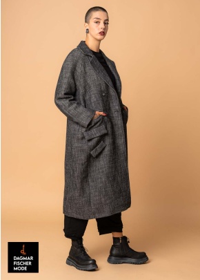 Mantel CAPE von studiob3 in black & salt&pepper