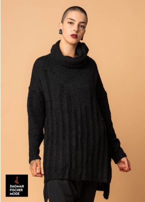Langer Pullover ERYNIA von studiob3 in black, pearl & smoke burgundy