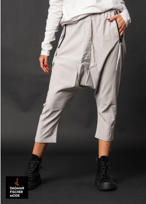 Tiefschritthose ASPUN von studiob3 in faded black & pearl