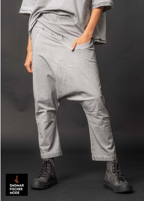 Tiefschritthose PLUTTO von studiob3 in pearl old dye & grey old dye