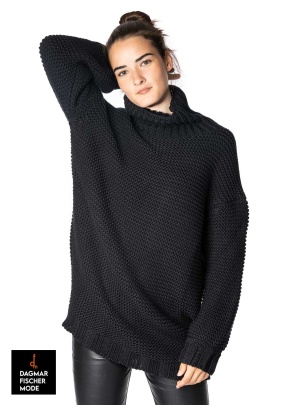 Pullover aus grobem Strick von SORT AARHUS in black