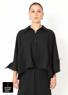Bluse von SORT AARHUS in black & spritz