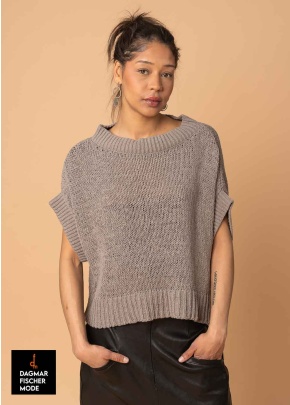 Oversize knitted top from SORT AARHUS in black & taupe