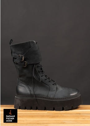 Extravaganter Boot von LOFINA in black in Größe 37 