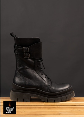 Boots mit Schnallen von LOFINA in black in Größe 37