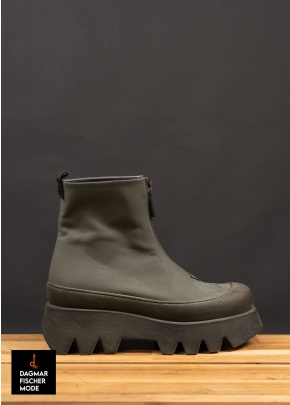 Boots von LOFINA in grün in Größe 37