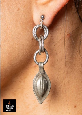 Ohrringe „Tear Drop“ von Mya Lambrecht