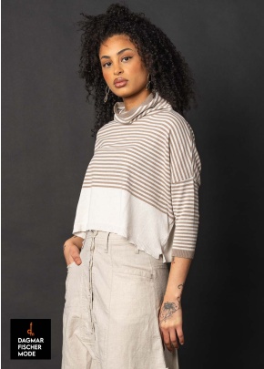 Wide sweater with 3/4 sleeves by LURDES BERGADA in toasted/bone & blue/black